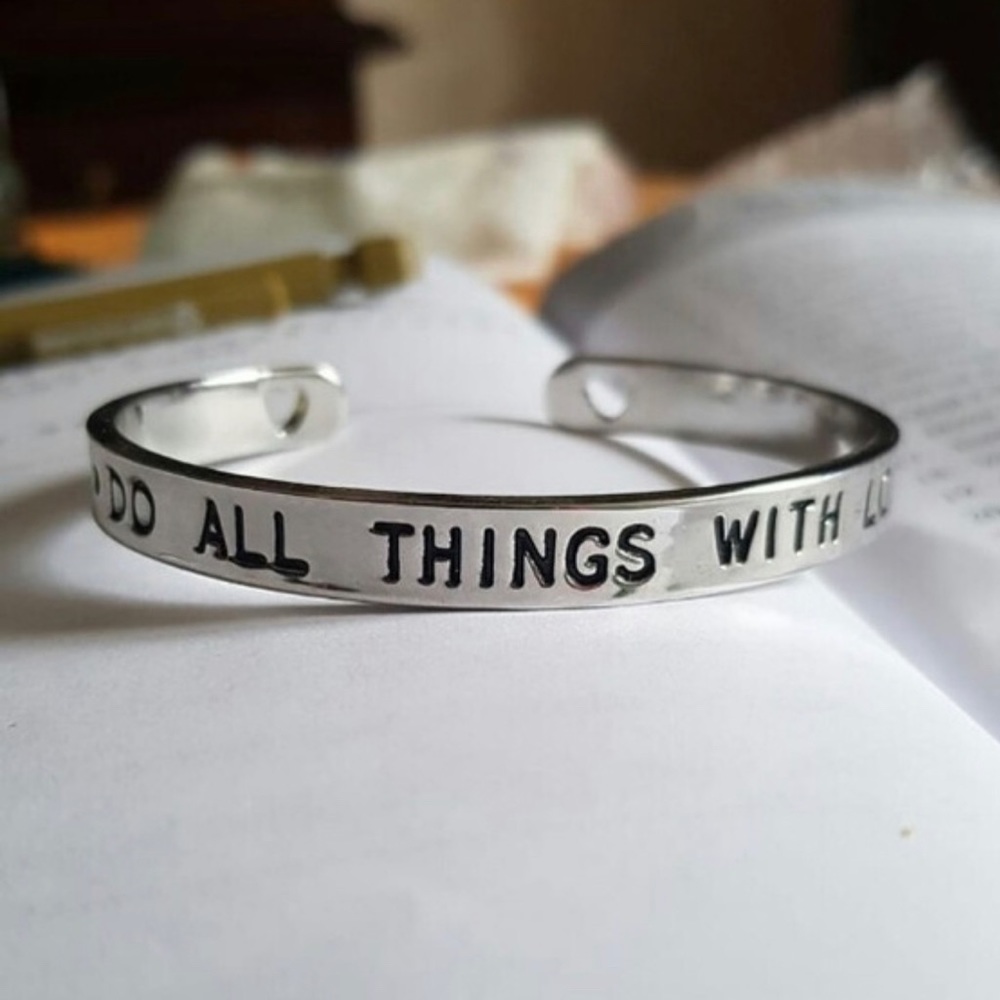*SOLD OUT*Lovely Bangles - Picture 5 of 8